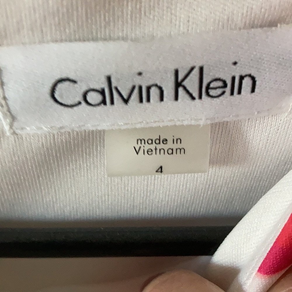 NWT Calvin Klein Dress -Size 4 - Picture 4 of 5